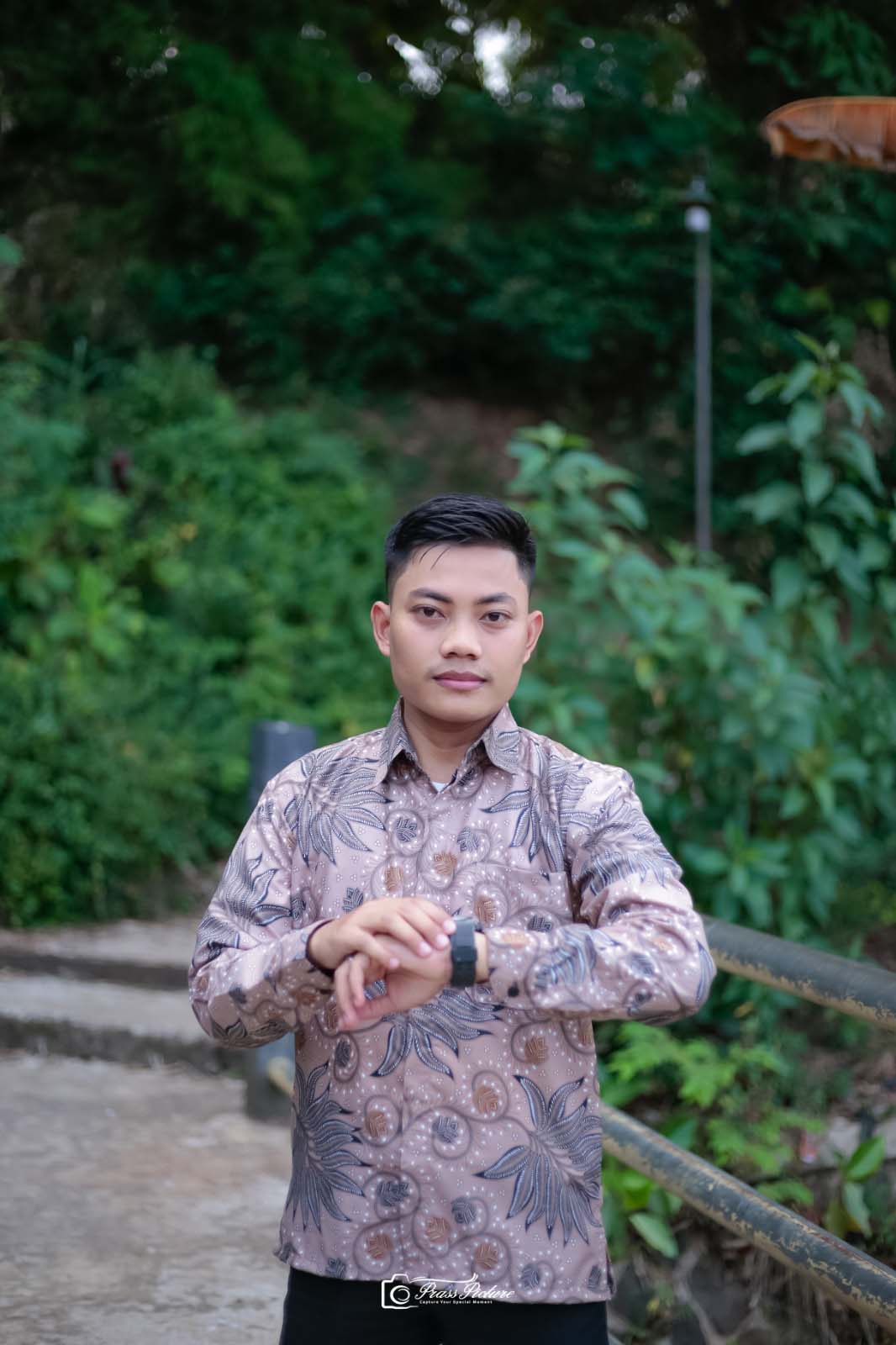 WhatsApp Image 2024-12-06 at 22.08.37